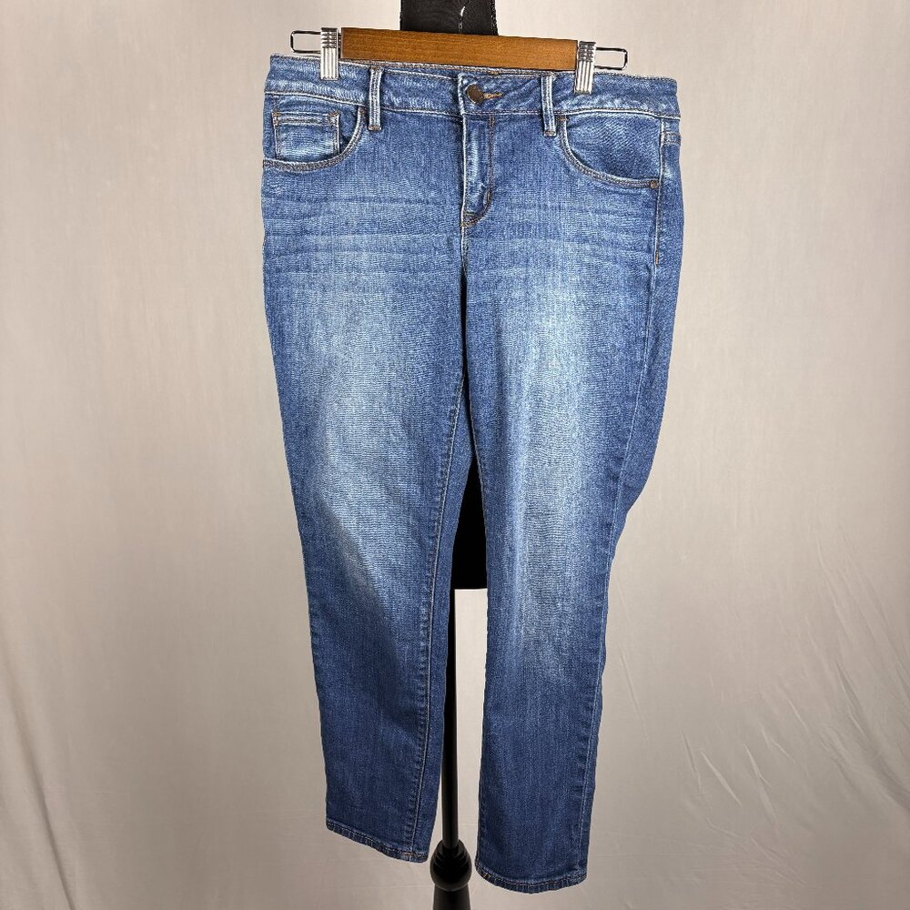 a.n.a. | Skinny Ankle Jeans | 10 | Light Wash